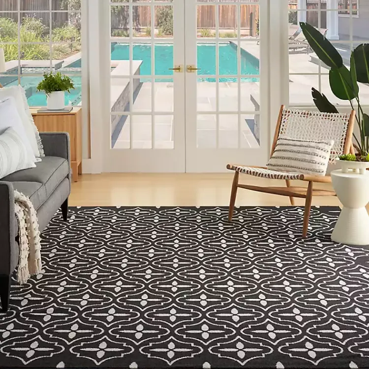 Kirklands Home Outdoor Rugs|Black & Ivory Quatrefoil Indoor/Outdoor Rug, 5x7