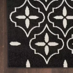 Kirklands Home Outdoor Rugs|Black & Ivory Quatrefoil Indoor/Outdoor Rug, 5x7