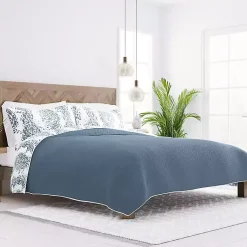 Kirklands Home Quilts|Blue Damask Reversible 3-pc. Queen Quilt Set