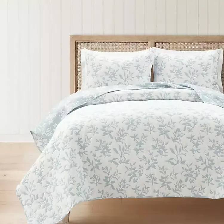 Kirklands Home Quilts|Blue Floral Reversible 3-pc. Full/Queen Quilt Set