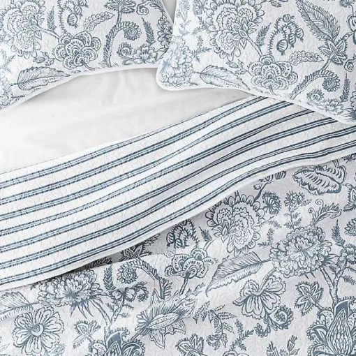 Kirklands Home Quilts|Blue Jacobean Reversible 3-pc. Queen Quilt Set