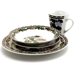 New Christmas Toile 16-pc. Dinnerware Set Christmas Dining & Entertaining