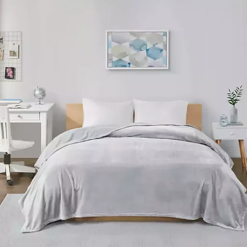 Best Full/Queen Oversize Plush Blanket Blankets & Throws