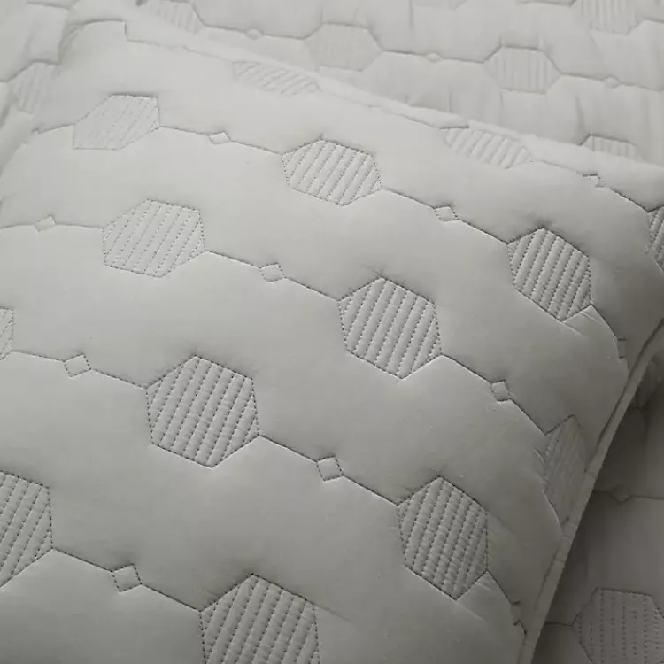 Kirklands Home Quilts|Hexagon Honeycomb 3-pc. Cali King Quilt Set Gray
