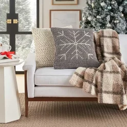 Online Looped Snowflake Pillow Christmas Pillows