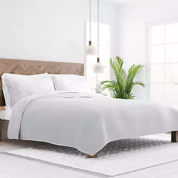 Kirklands Home Quilts|Gray Scalloped Reversible 2-pc. Twin Quilt Set