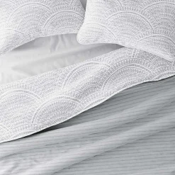 Kirklands Home Quilts|Gray Scalloped Reversible 3-pc. Queen Quilt Set