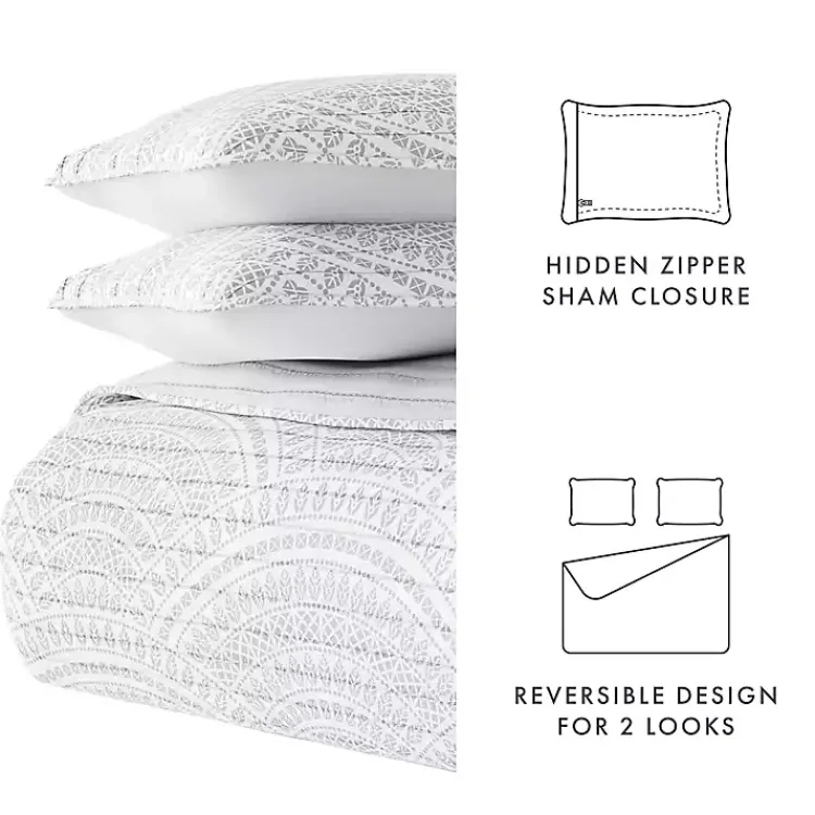 Kirklands Home Quilts|Gray Scalloped Reversible 3-pc. Queen Quilt Set