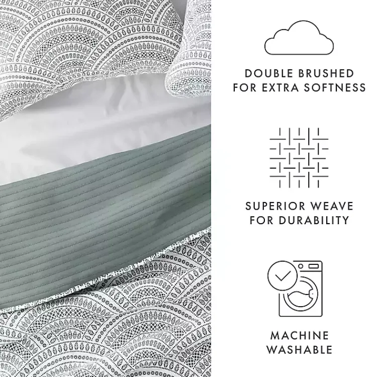 Kirklands Home Quilts|Green Scalloped Reversible 2-pc. Twin Quilt Set