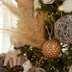 New Iced Natural Pampas Grass Stem Christmas Arrangements & Garland