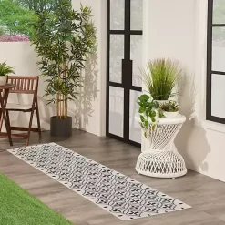 Kirklands Home Outdoor Rugs|Ivory & Black Quatrefoil Indoor/Outdoor Runner