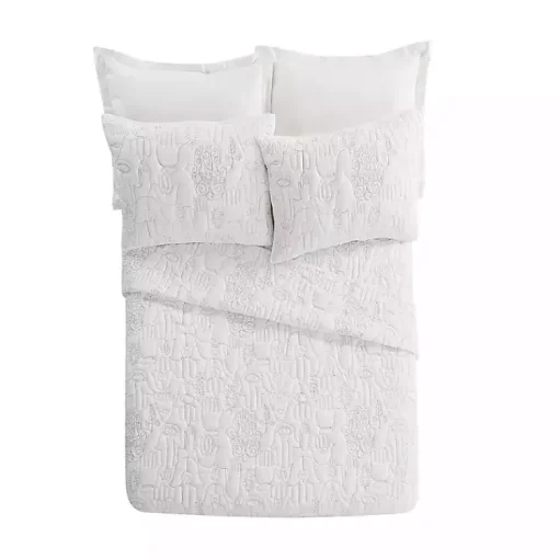 Kirklands Home Quilts|Justina Blakeney Cloud Hamsa King Quilt Set White