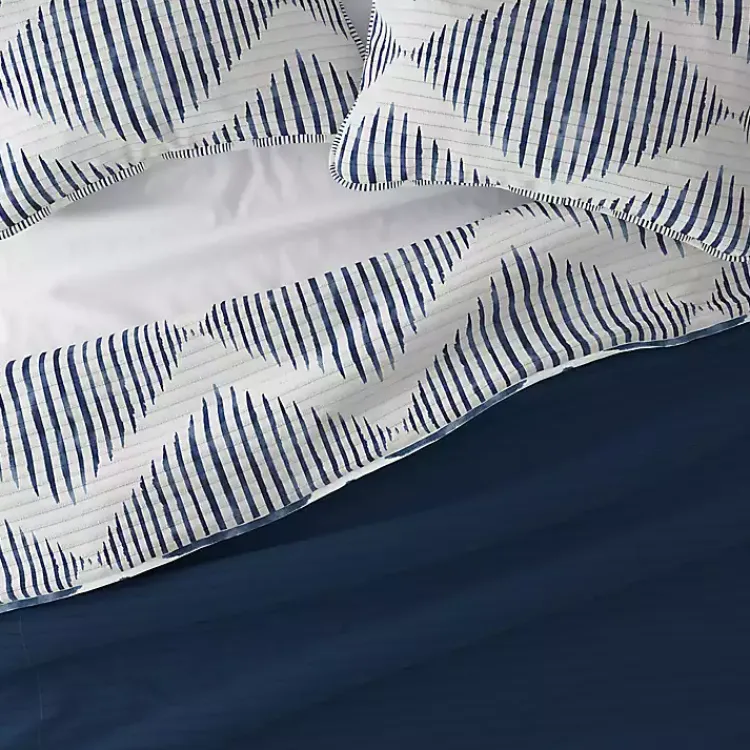 Kirklands Home Quilts|Navy Diamond Line Reversible 3-pc. King Quilt Set