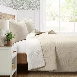 Kirklands Home Quilts|Neutral Leaf Reversible 3-pc. Cali King Quilt Set