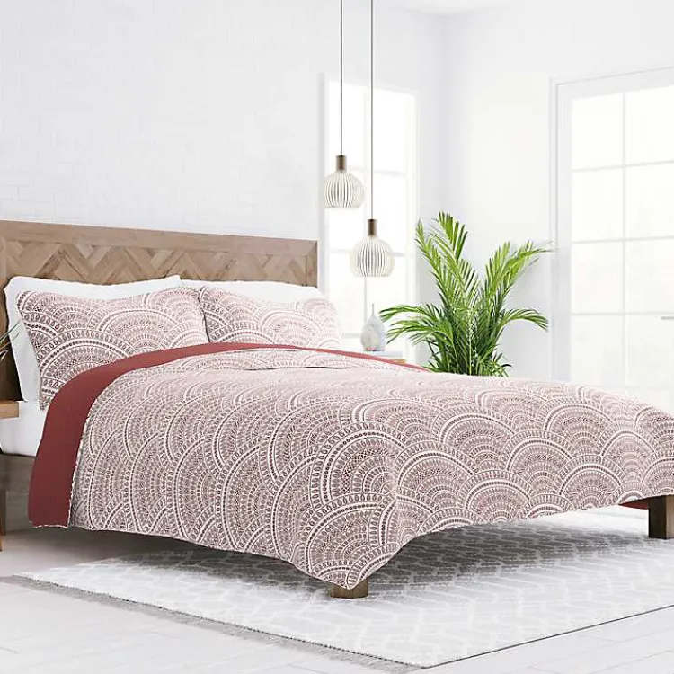 Kirklands Home Quilts|Terra Scalloped Reversible 3-pc. Queen Quilt Set