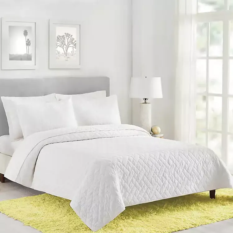 Kirklands Home Bedspreads & Coverlets|Dream Weaver 3-pc. King Coverlet Set White