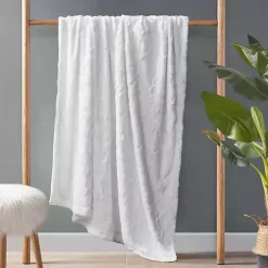 Best Faux Fur Oversized Throw Blankets & Throws