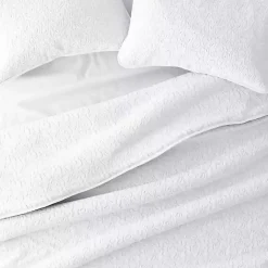 Kirklands Home Quilts|Floral Stitch 3-pc. Queen Quilt Set White