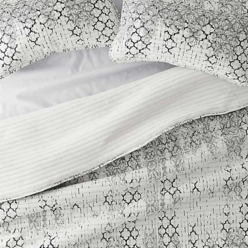 Kirklands Home Quilts|White Trellis Reversible 3-pc. King Quilt Set