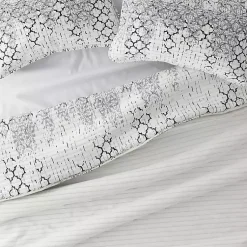 Kirklands Home Quilts|White Trellis Reversible 3-pc. King Quilt Set
