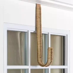 Best Woven Rat Wreath Hanger Wreaths